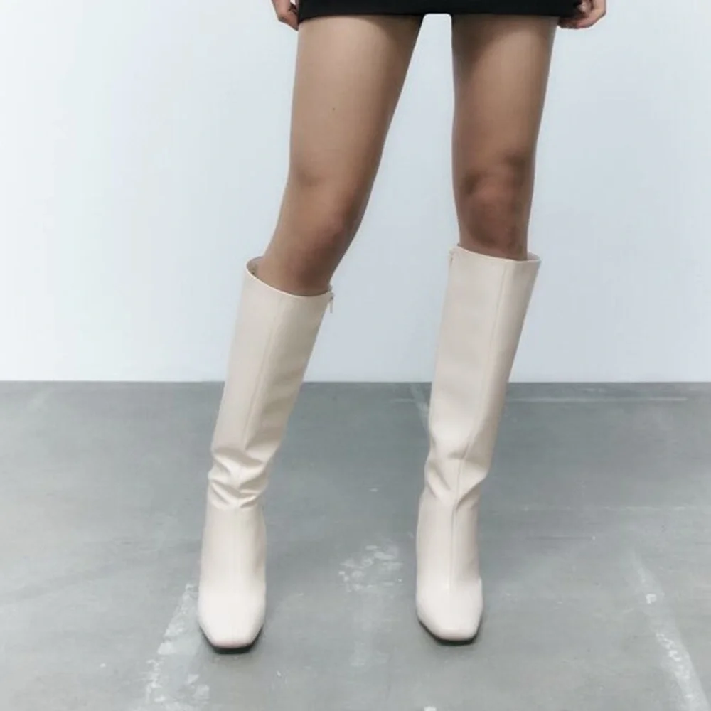 SOLD OUT - Picture 5 of 9